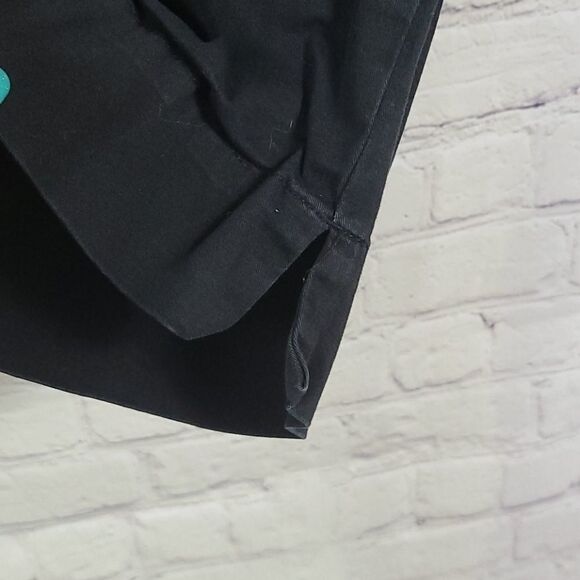 Dockers Black Mid-Rise Curvy Capri Pants – Size 8 Stretch Workwear Crops Uniform - Picture 4 of 8